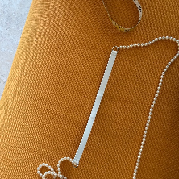 VINTAGE DIOR PEARL LONG LOGO NECKLACE - Picture 7 of 10